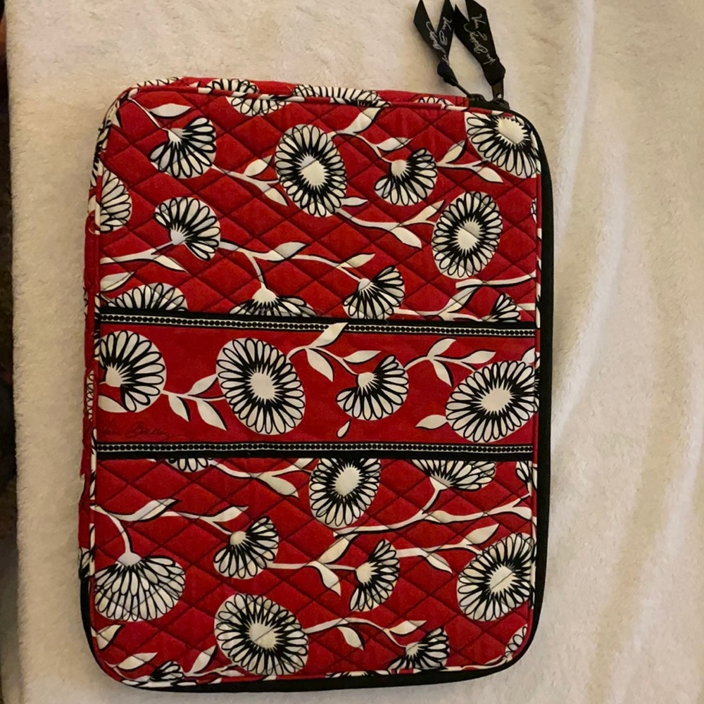 NWOT Vera Bradley laptop sleeve